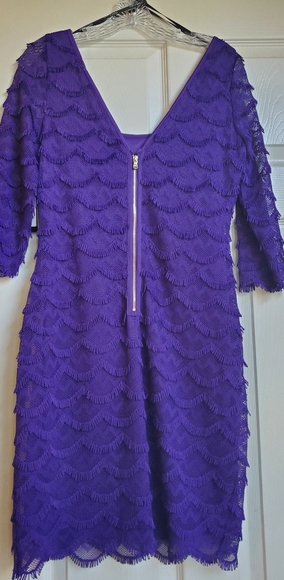 Dress - Picture 2 of 4